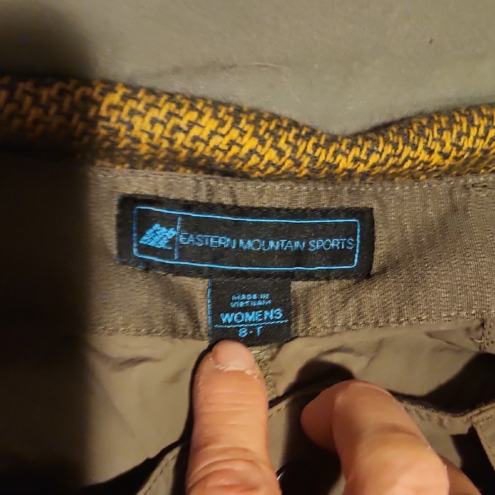 NWOT Eastern Mountain Sports Women's Brown Convertable Hiking Pants 8L